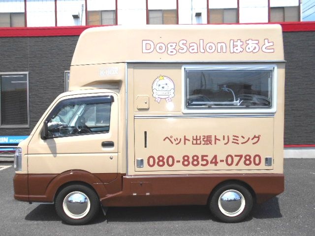 トリミングカーの車体デコのご依頼を頂きました。